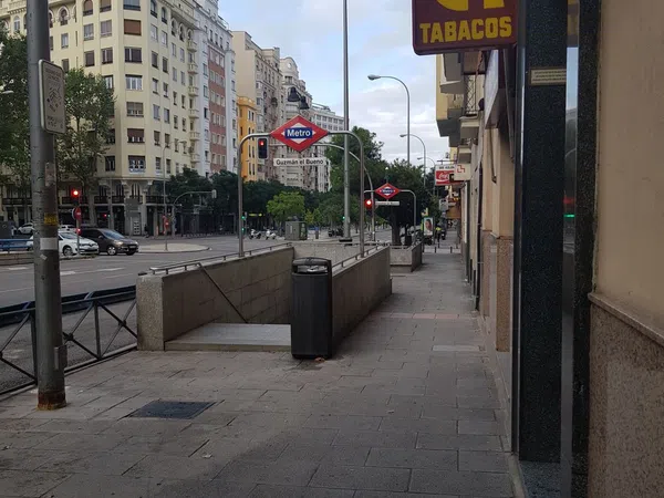Piso en Avenida de la Reina Victoria, 30 - Foto 33