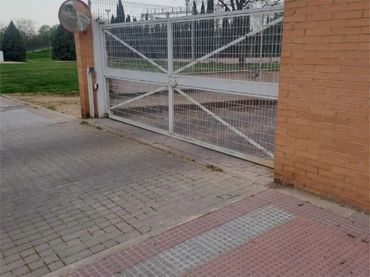 Piso en  Avenida Carmen Laforet 7 - Foto 41