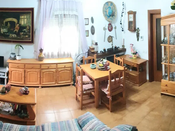 Chalet adosado en avenida dels Pins, 23 - Foto 4