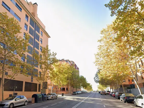 Piso en avenida de la Aviación, 1