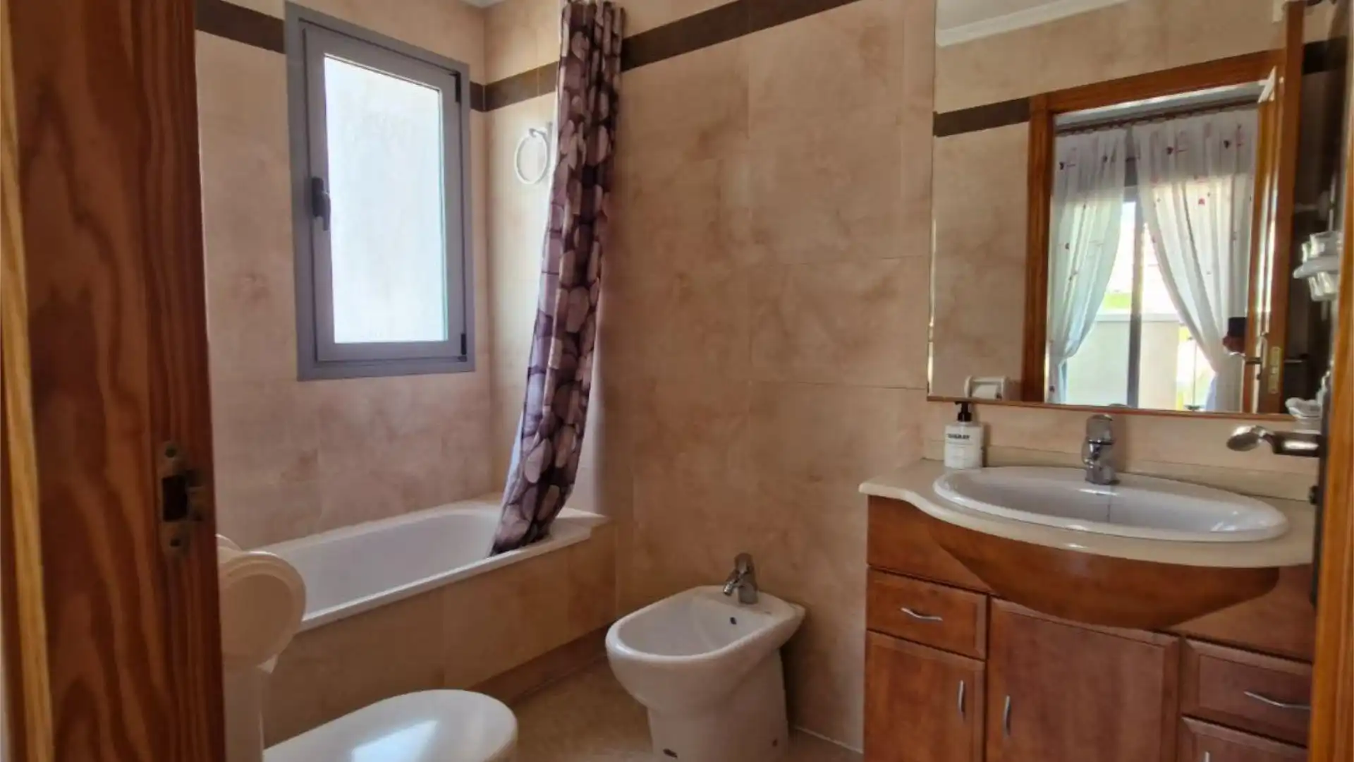 Piso en  Carrer Gran Vía 17 - Foto 14