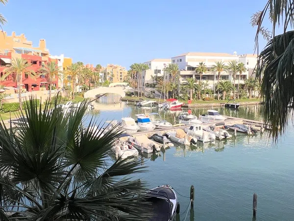 Piso en Avenida de la Marina, 3 PortalF, Puerto de Sotogrande-La Marina, Puerto de Sotogrande-La Marina - Foto 1