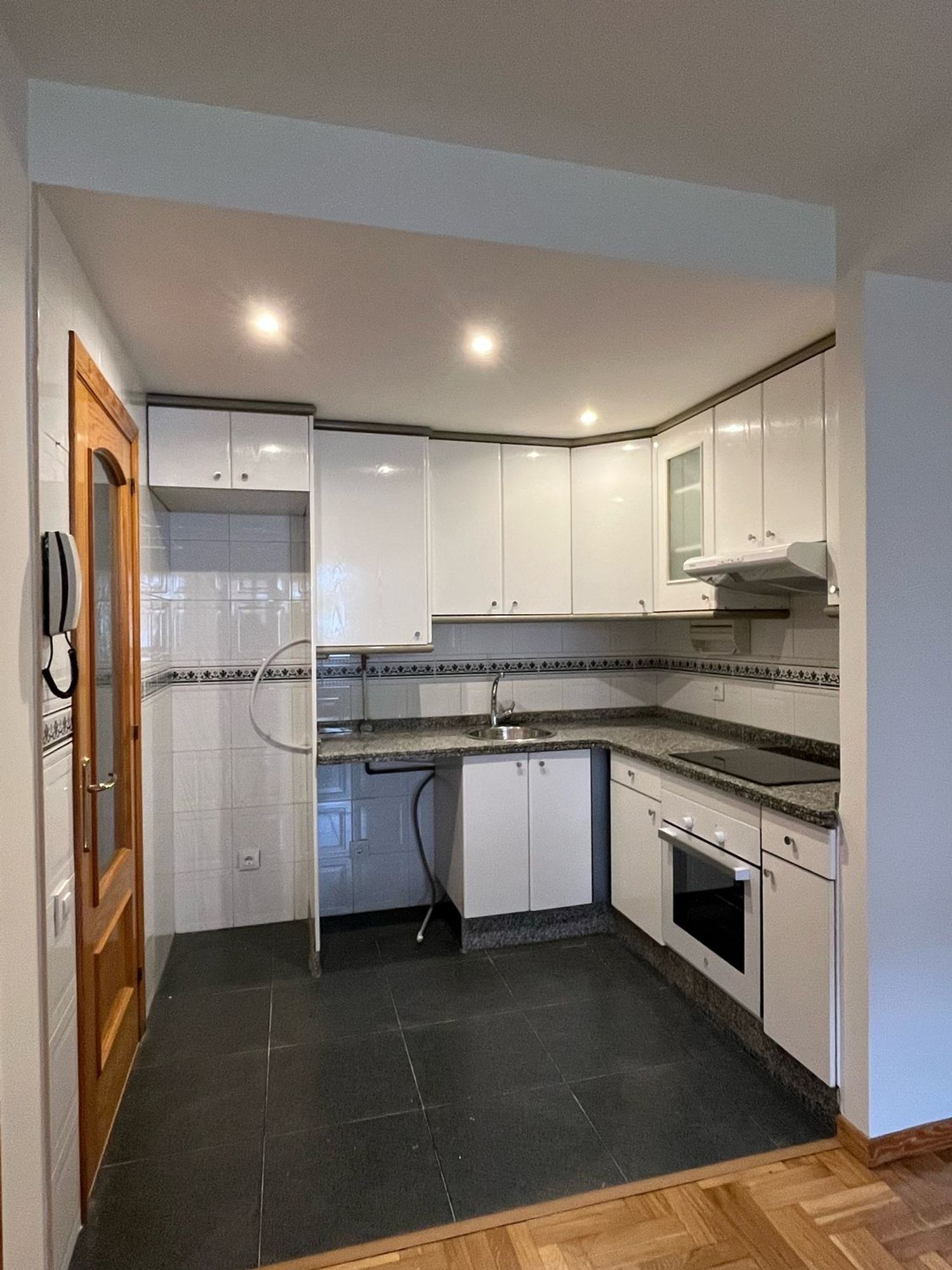 Piso en calle Puerto Pajares, 4 - Foto 1