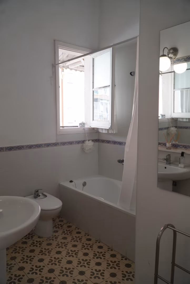 Piso en  Avenida de Medina Azahara 22 - Foto 13