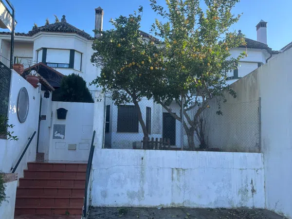 Chalet adosado en Calle del Durillo, 64 - Foto 1