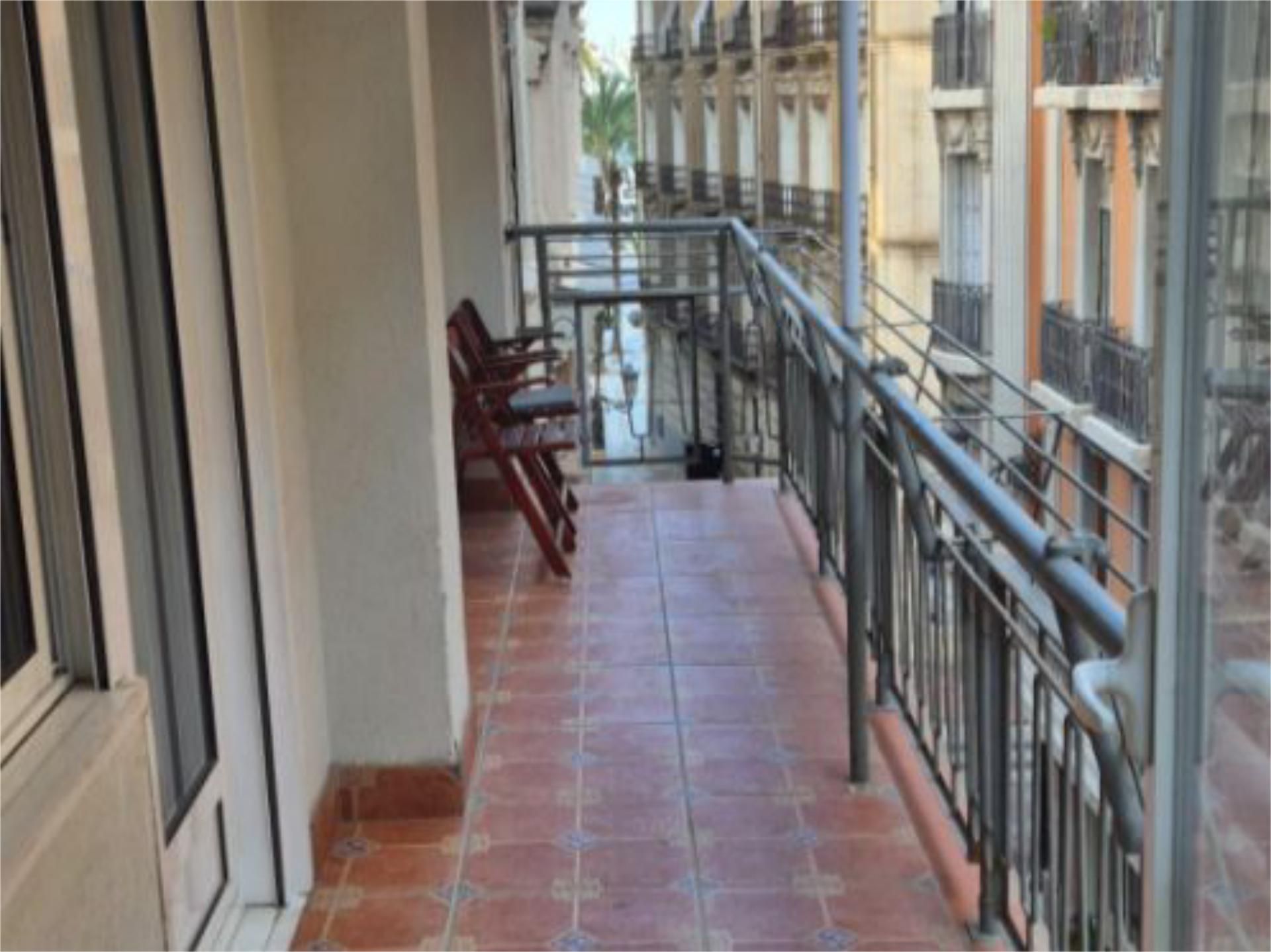 Piso en  Calle Valdés 10 - Foto 3