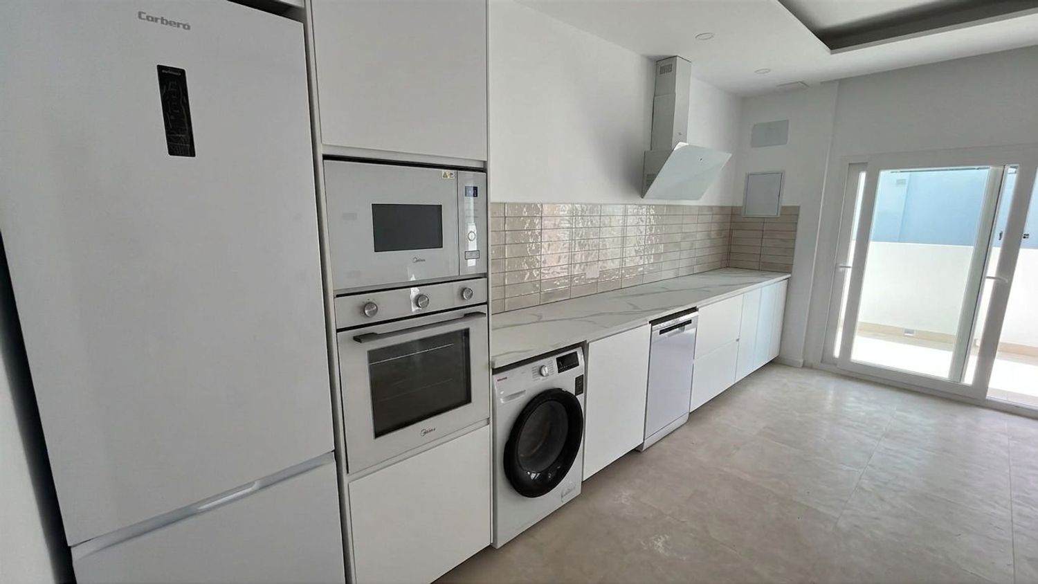 Piso en Calle Marifé de Triana, 2, El Cuartón - Heliomar - Foto 3