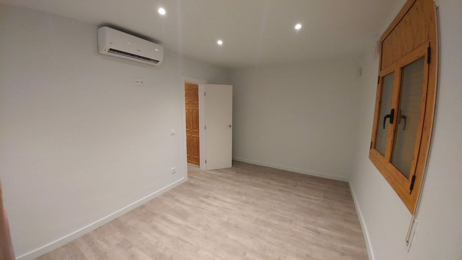 Piso en Calle de Pere III el Cerimoniós, 33 - Foto 5