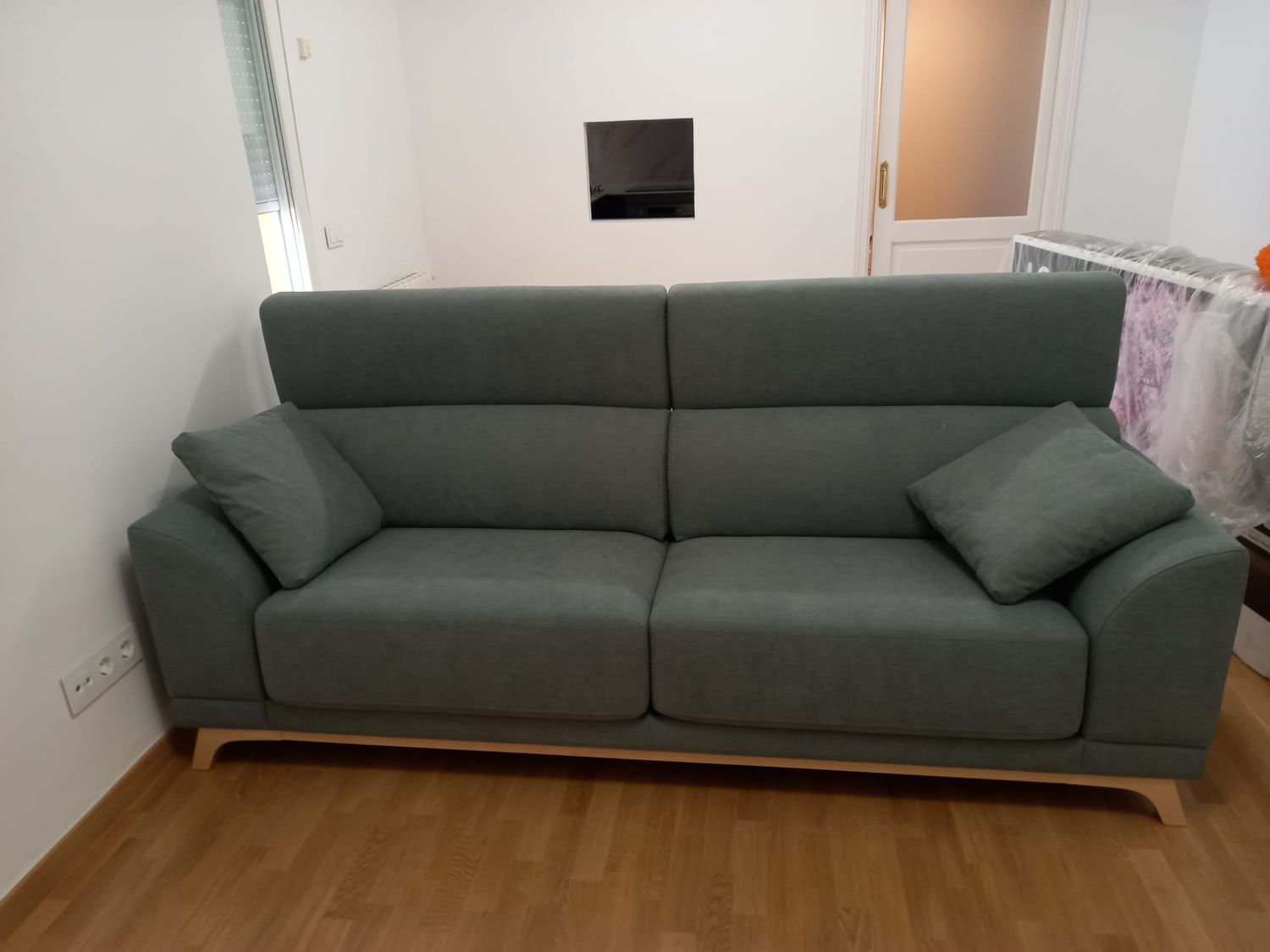 Piso en calle Nou D'Octubre, 13 - Foto 2