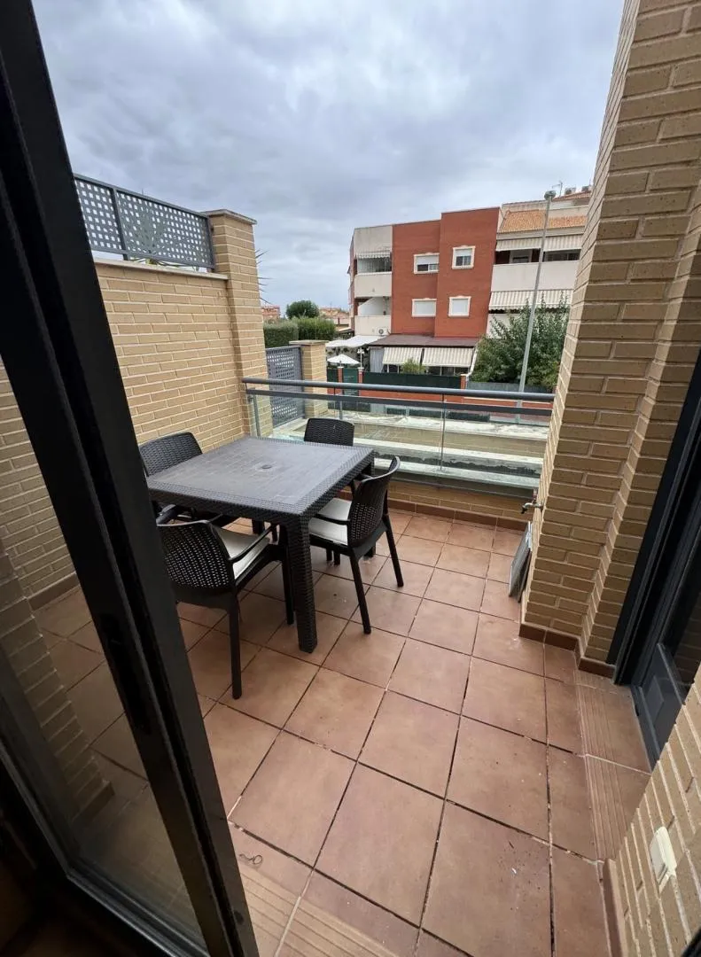 Piso en  Calle Fernando Sanchéz Agüera 24 - Foto 5