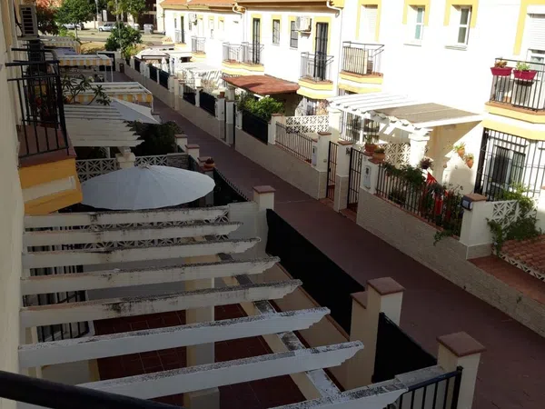 Chalet adosado en El Consul - El Romeral - Foto 15