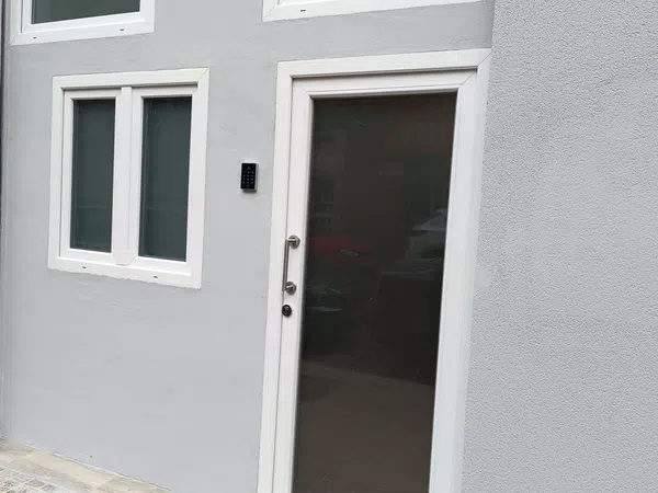 Piso en calle de Llorenç Salom, 11 - Foto 1