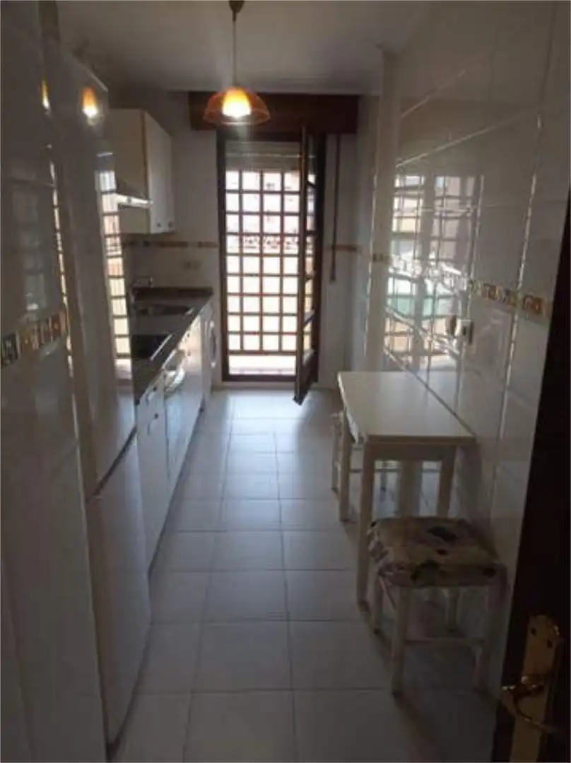 Piso en Santiago de Cartes - Foto 3