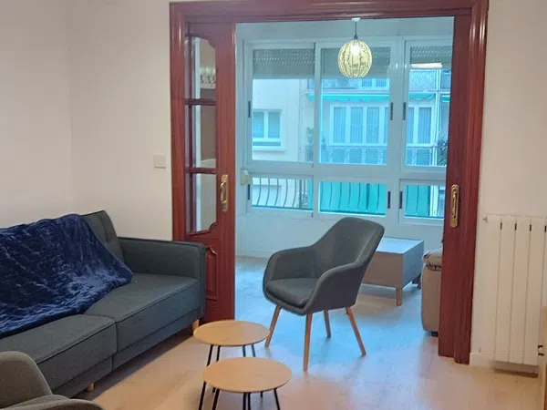 Piso en avenida de Cervantes, 16