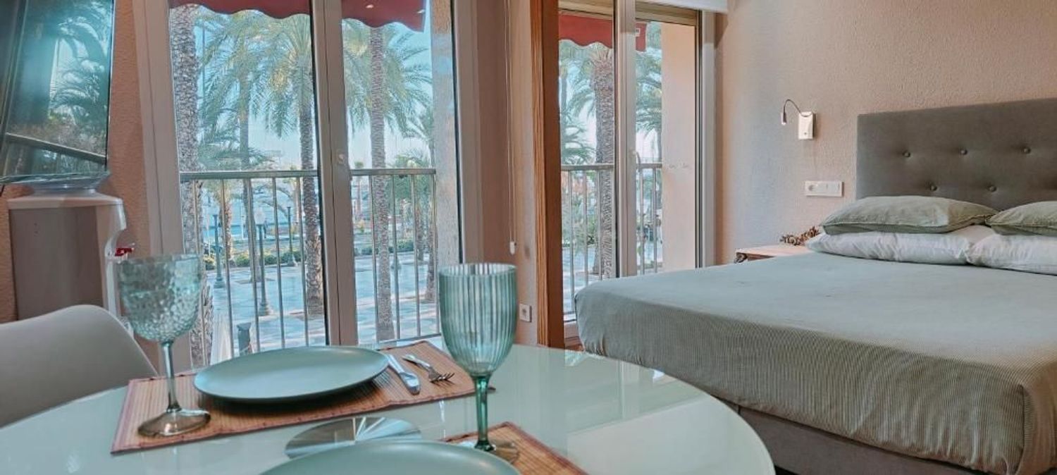 Estudio en Barrio Casco Histórico-Santa Cruz - Foto 2