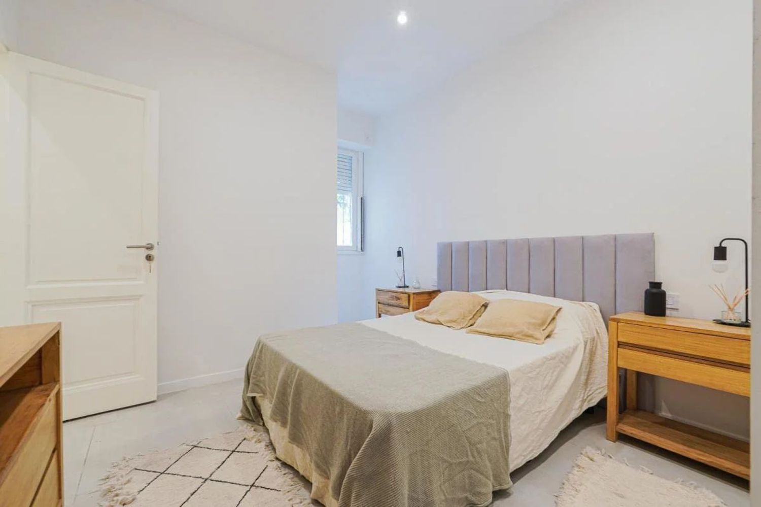 Piso en calle de Sagunt, 28 - Foto 2