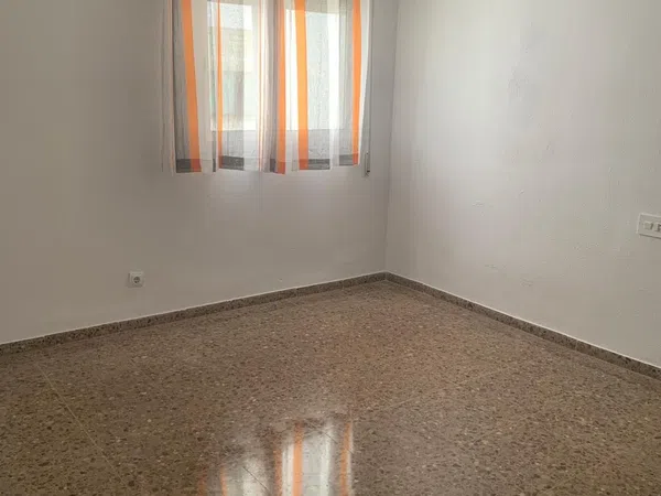 Piso en Calle l'Alcalatén, 1 - Foto 6