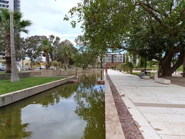 Piso en  Avenida del Doctor Marañón 36