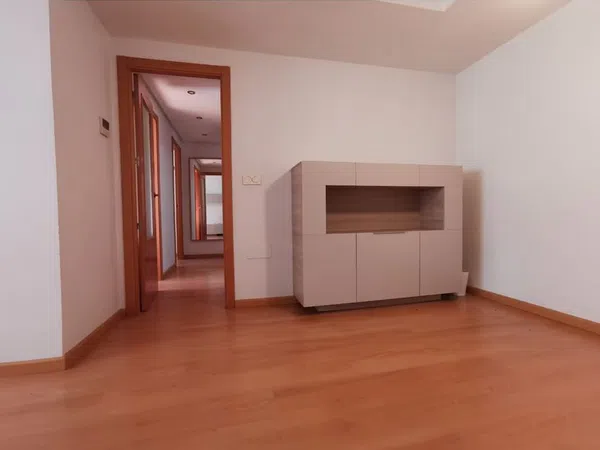 Piso en avenida Joven Futura, 3 - Foto 4