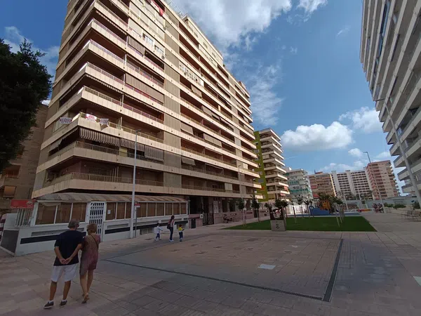 Piso en Calle Enric Valor, 3 - Foto 1