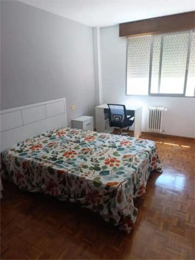 Piso en Zona Alta de Ponferrada, el Plantío - Foto 2