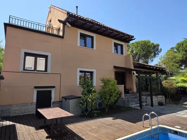 Casa o chalet independiente en Travesía Ramón Baños, 6, Zona Pueblo - Foto 1