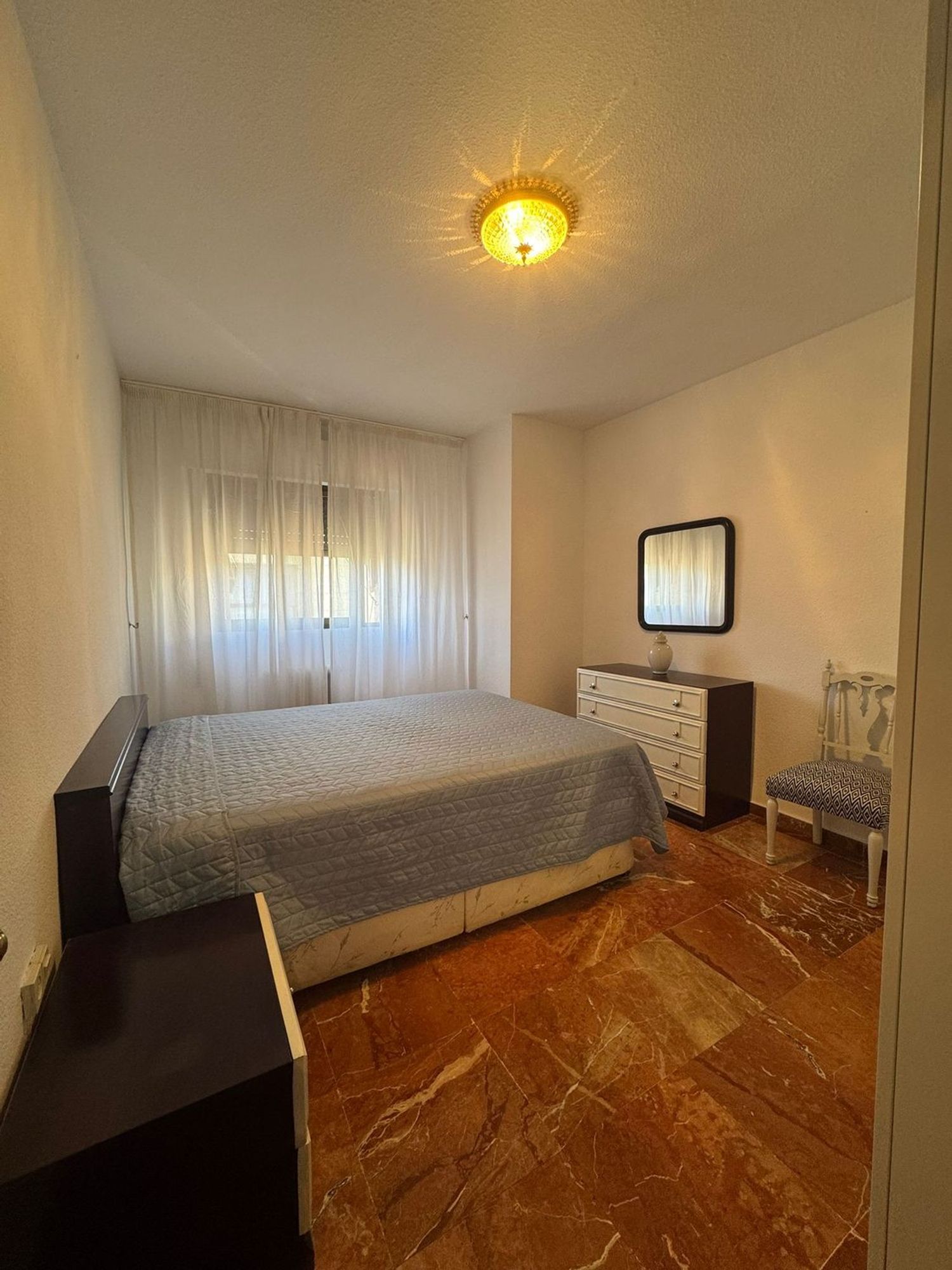 Piso en calle Almenillas, 16 - Foto 3