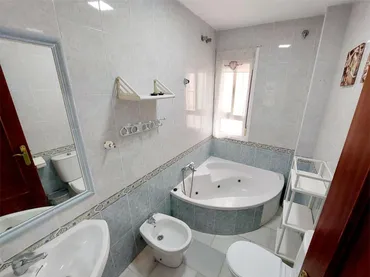Piso en  Avenida Sanlúcar de Barrameda 38 - Foto 9