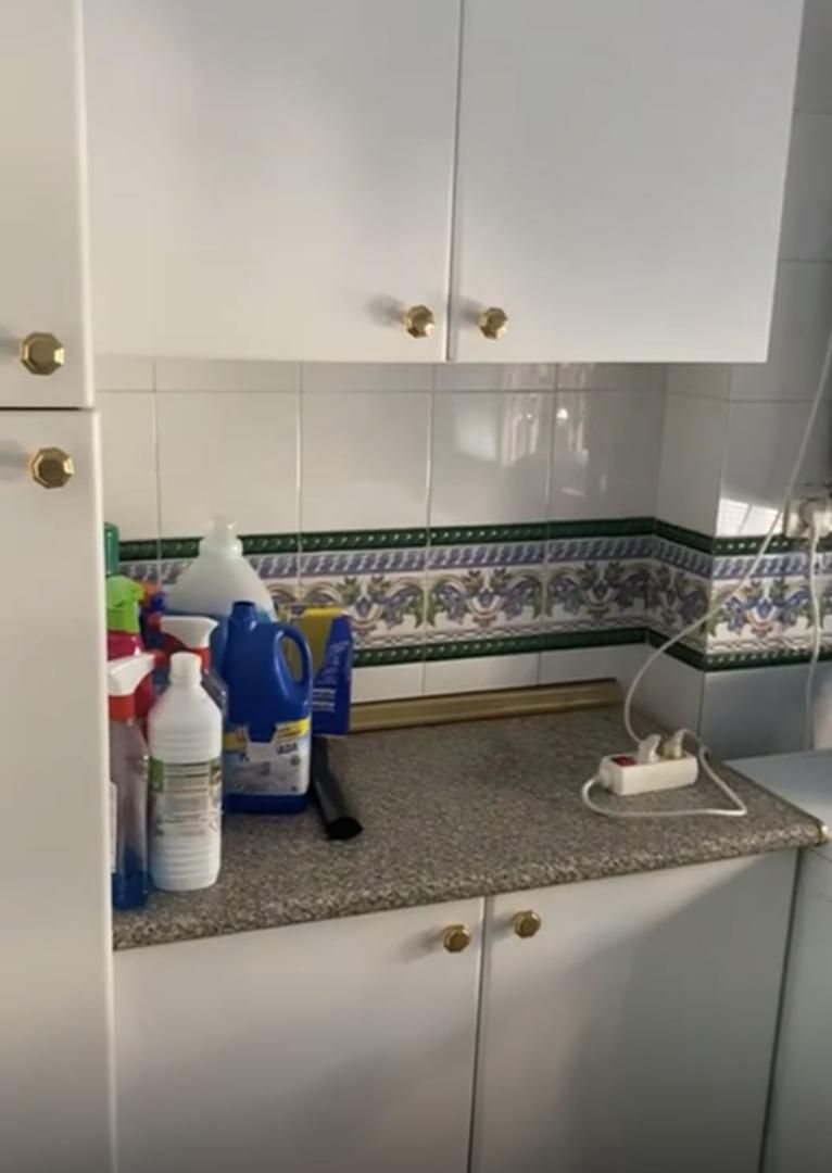 Piso en  Calle Espartinas 6 - Foto 12