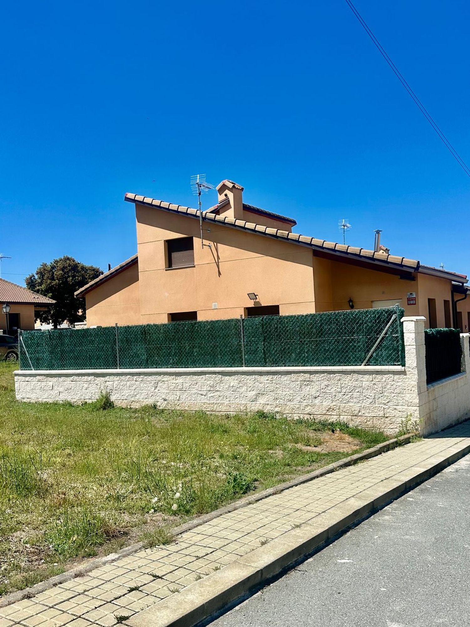 Chalet pareado en Calle Encina s/n - Foto 3