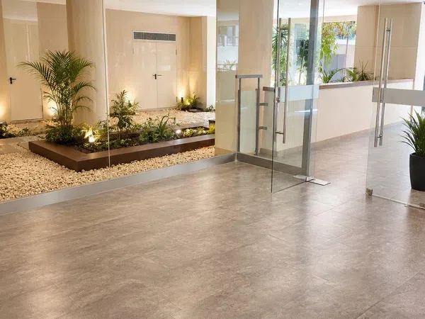 Piso en Calle Kandinsky, 20, Polígonos - Recinto Ferial - Foto 2