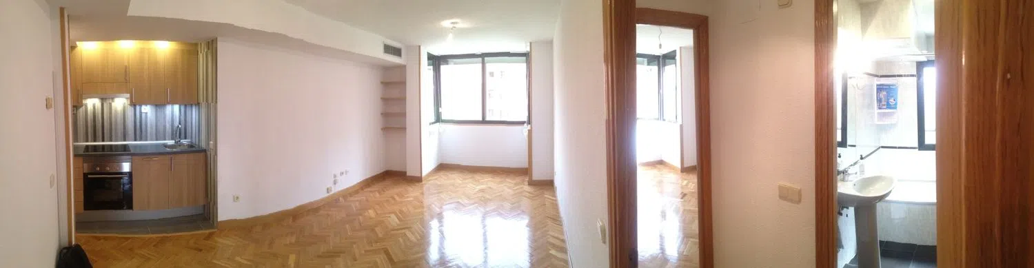 Piso en calle de Numancia, 33 - Foto 1