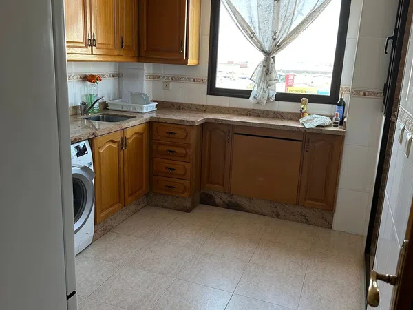 Piso en Calle Hermanos Rosell Mata, 1, Zona Ensanche-Parque Santa Rosa - Foto 15