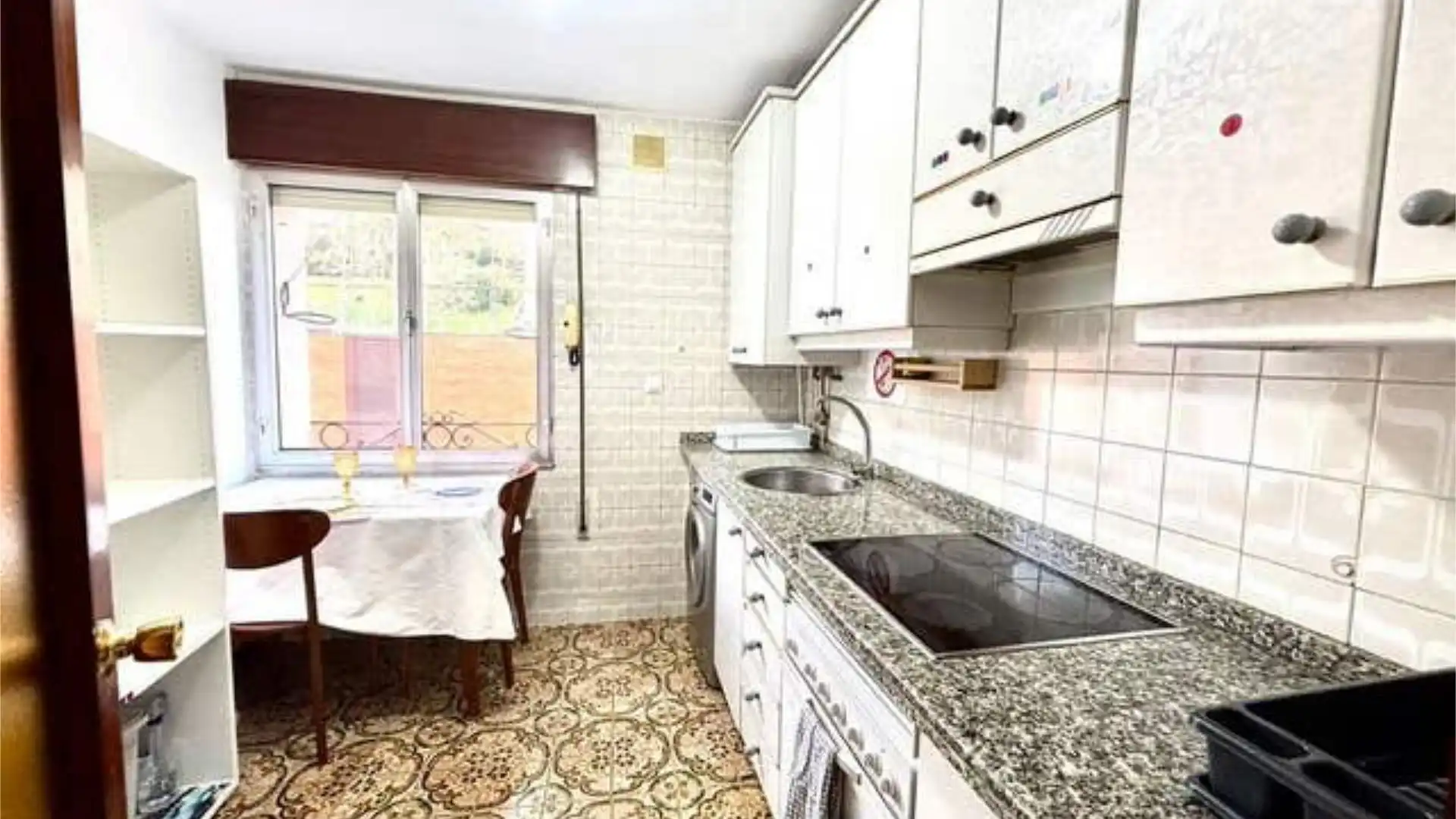 Piso en Ciudad Naranco - Foto 8