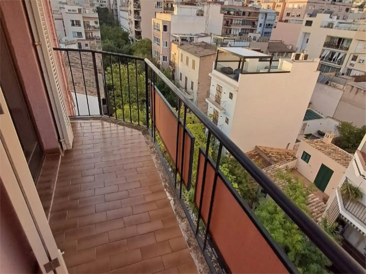 Piso en  Carrer d'Antich 40 - Foto 3