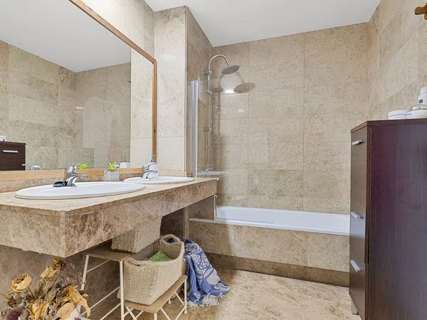 Piso en avenida Santiago de Compostela s/n sn - Foto 17