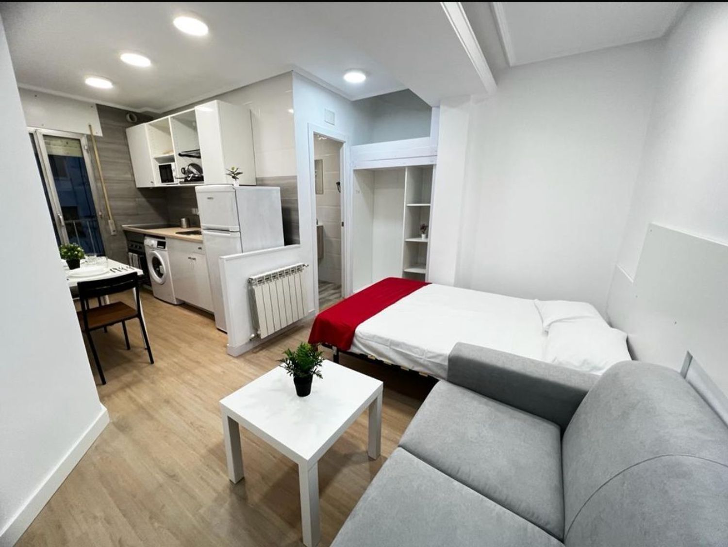 Estudio en calle Laín Calvo, 24 - Foto 3