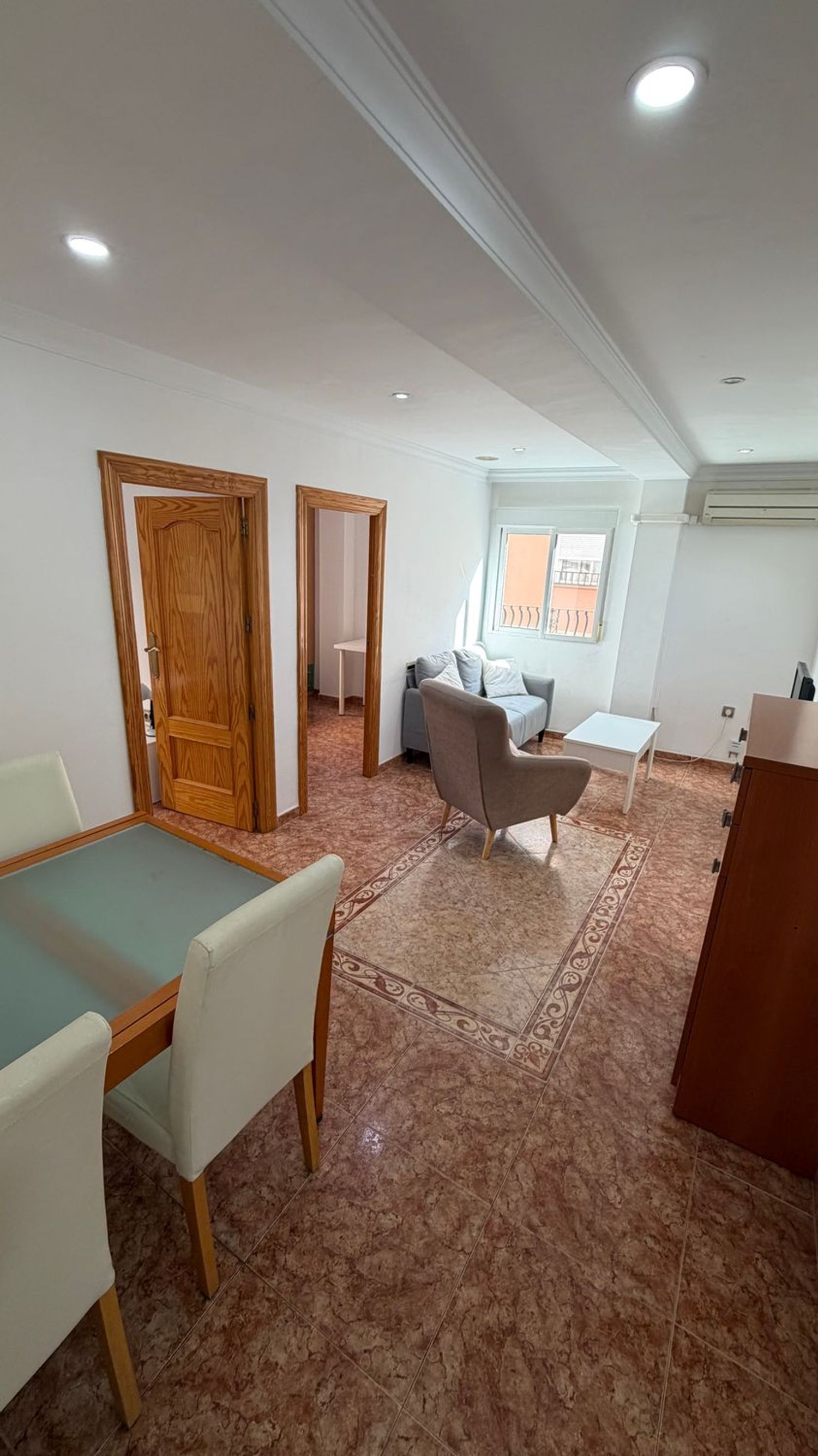 Piso en Calle Andalucía, 35, Ciudad Jardín - Tagarete - Foto 2