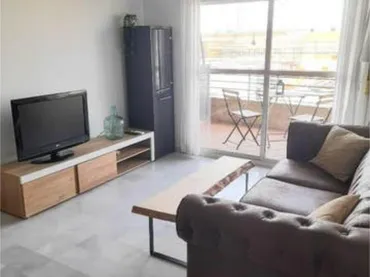 Piso en Nervión - Foto 3