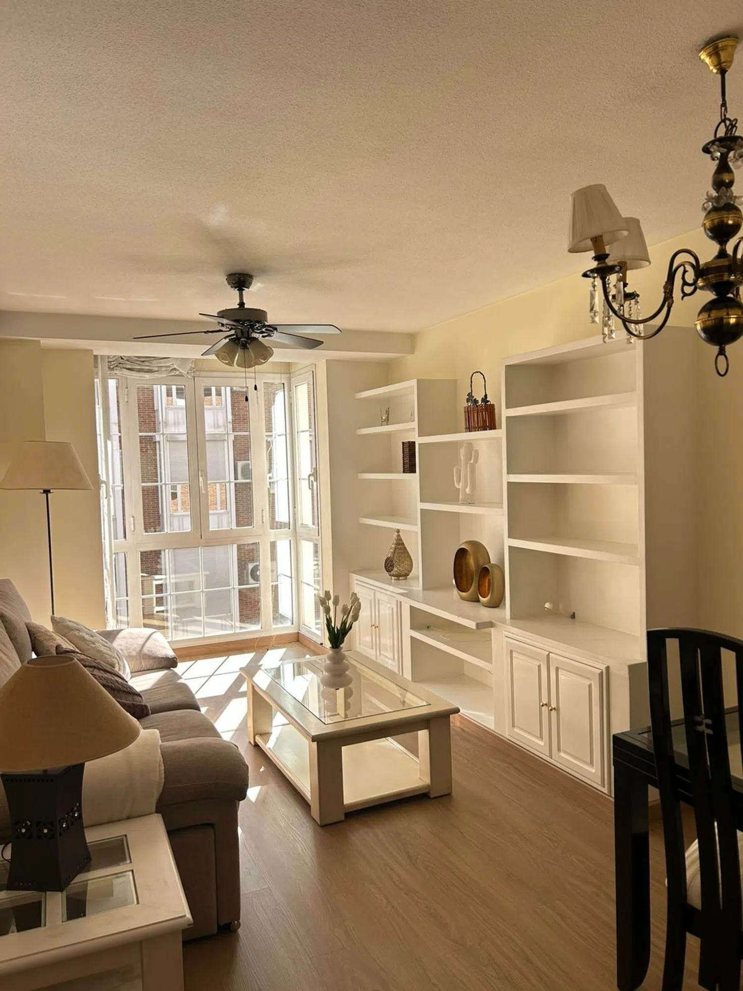 Piso en avenida Séptima, 36