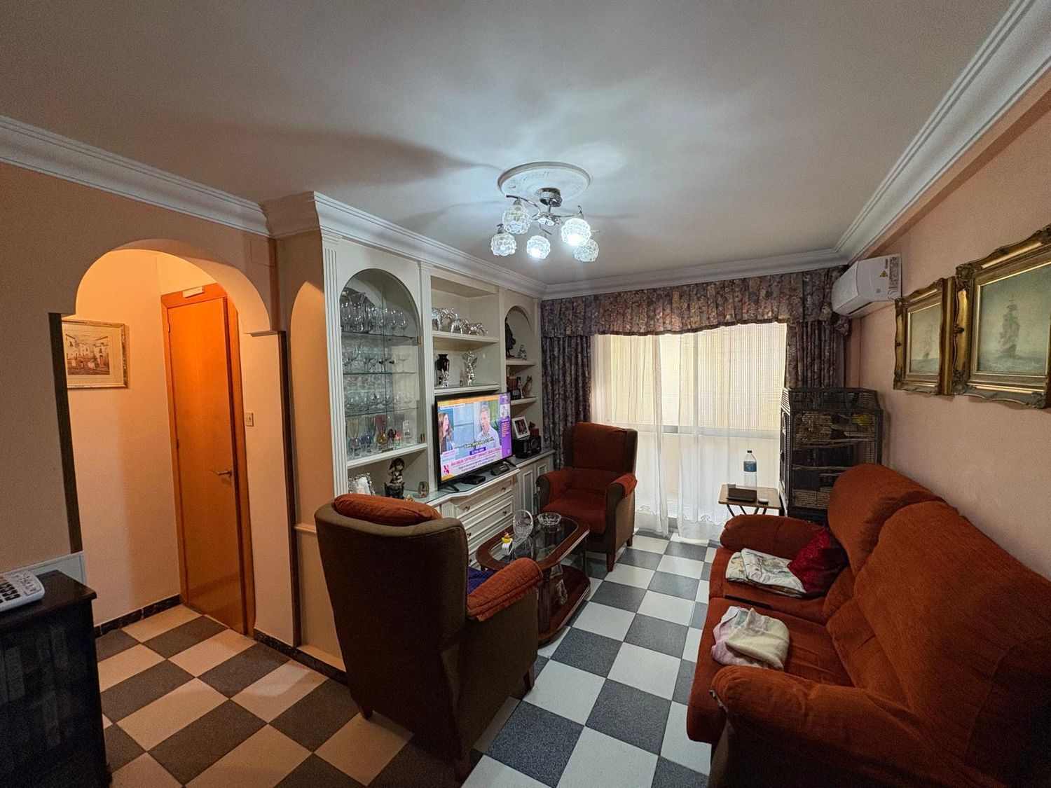 Piso en calle Comandante Román, 2 - Foto 1