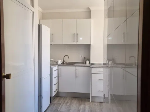 Piso en avenida Juan XXIII, 47