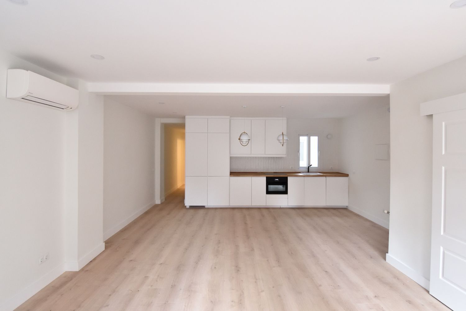 Piso en calle María del Carmen, 3