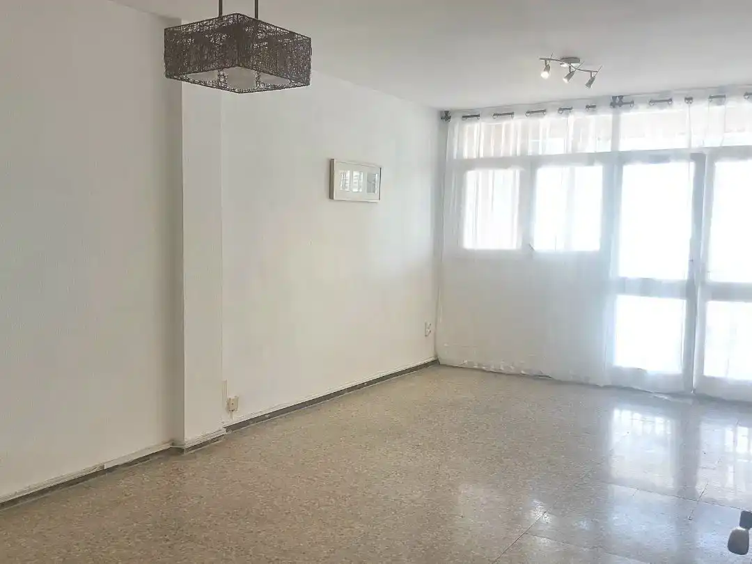 Piso en  Carrer de Narcís Monturiol 201 - Foto 2