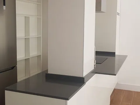 Piso en avenida Donostiarra, 9