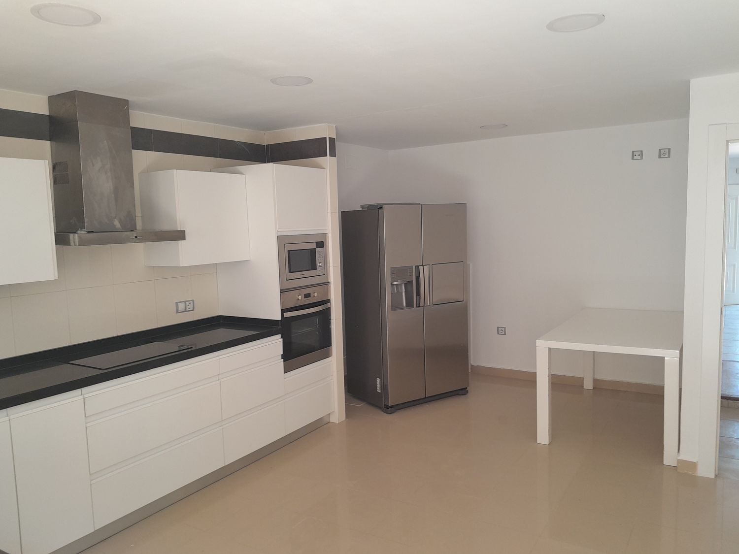 Chalet adosado en Calle Esquivila, 1 b, Bola de Oro, Bola de Oro - Foto 4