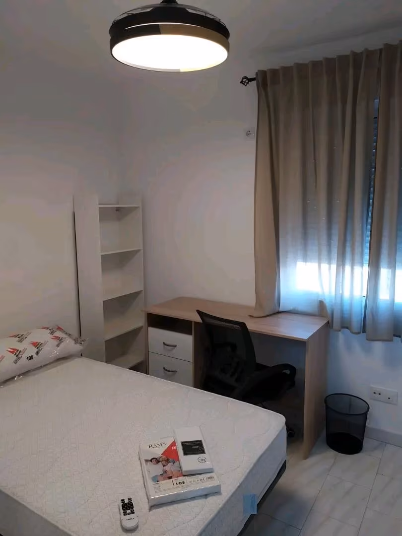 Piso en  Avenida de Portugal 37 - Foto 3