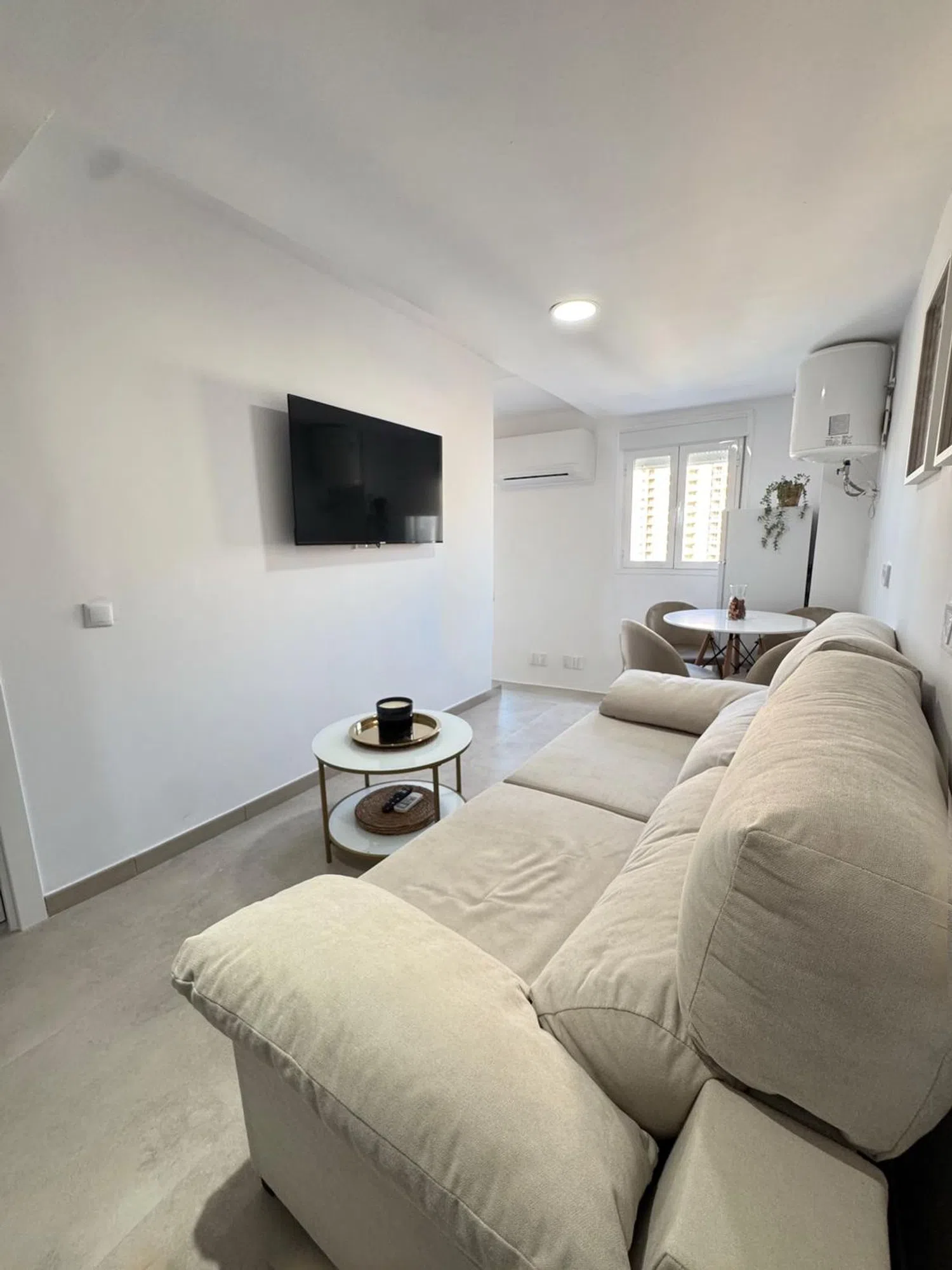 Piso en avenida de la Marina Baixa, 7 - Foto 2