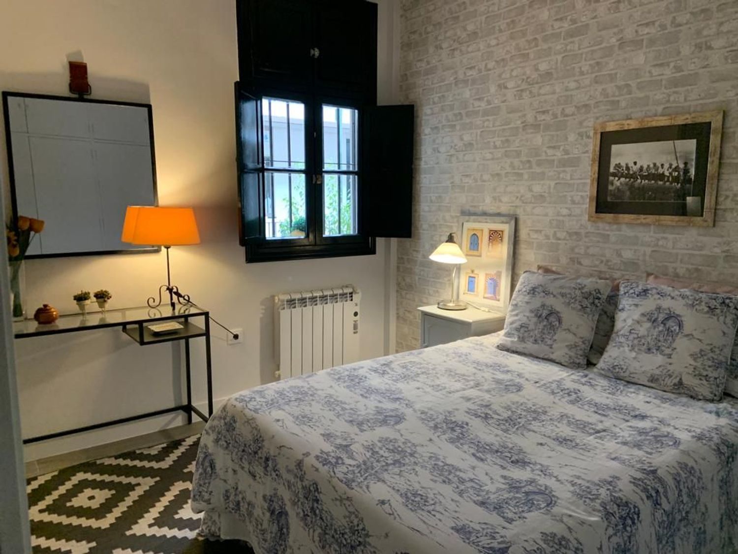 Piso en calle San Jacinto, 37 -39 - Foto 2