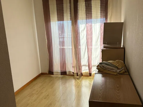 Piso en avenida Ciudad de Almería, 195 - Foto 2